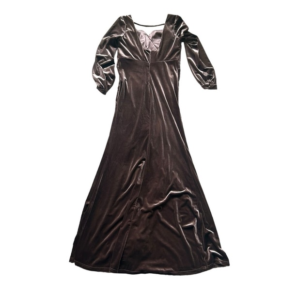 Revelry Vera Velvet Dress long sleeve v neck brown maxi size 6 glam Whimsigoth - Picture 4 of 12
